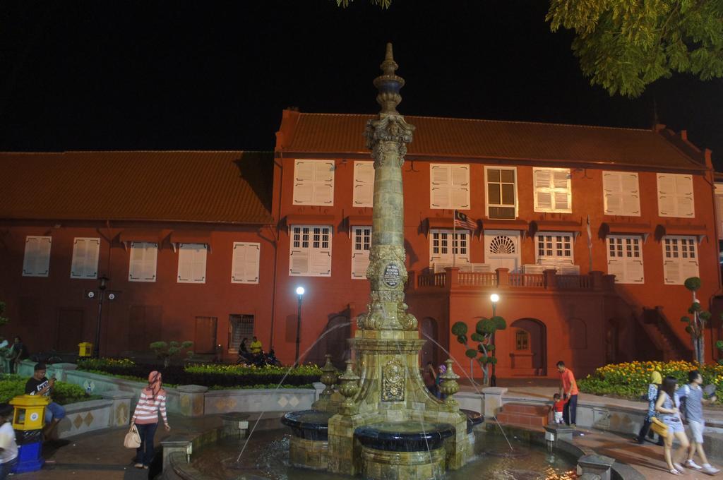 โรงแรมซัมเบอร์เกอร์ เฮอริเทจ มะละกา Malacca ภายนอก รูปภาพ